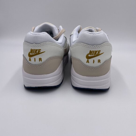Nike Air Max 1White / Beige Womens Shoes - Picture 4 of 8